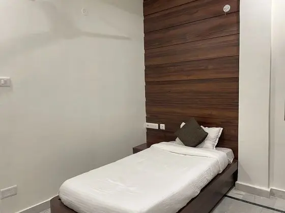 Basic Tek Kişilik Oda