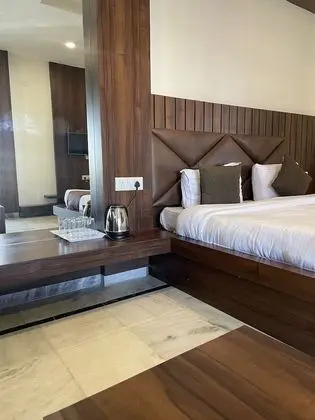 Deluxe Üç Kişilik Oda