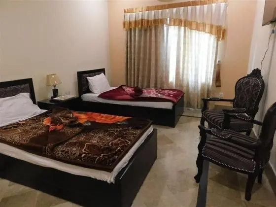 Standard Tek Büyük Yataklı Oda