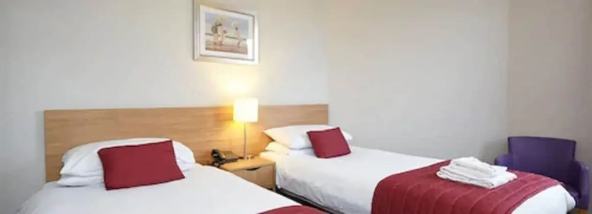 Classic Tek Büyük Yataklı Oda