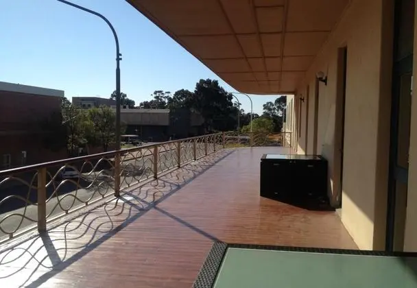 Superior Oda, Balkon