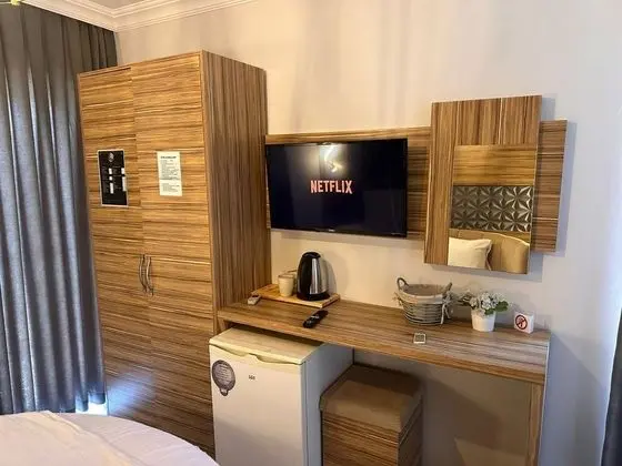 Deluxe Suite, Balkonlu
