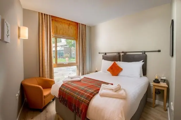 Design Tek Büyük Yataklı Oda