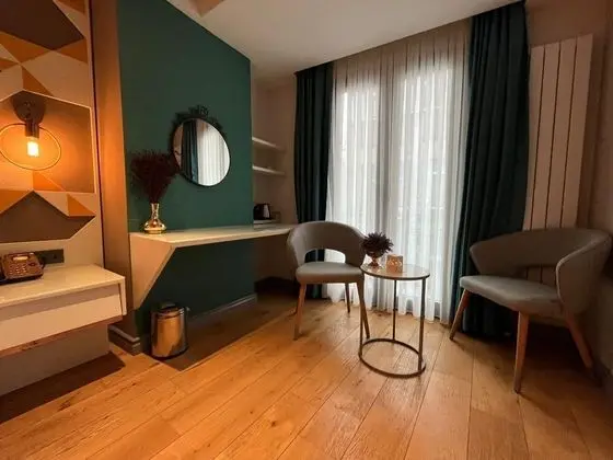 Standart Oda, Şehir Manzaralı