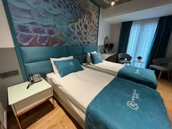 Standart Oda, Şehir Manzaralı