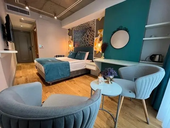 Standart Oda, Şehir Manzaralı