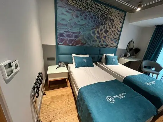 Standart Oda, Şehir Manzaralı