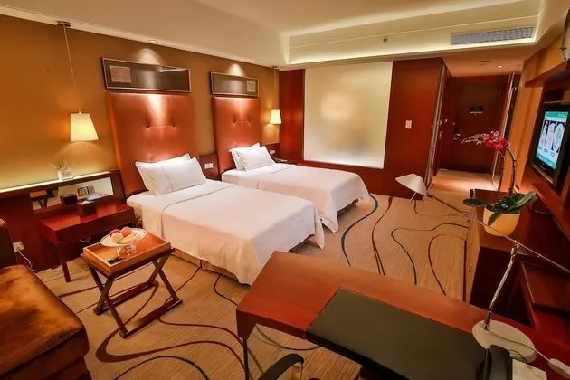 Deluxe İki Ayrı Yataklı Oda, 2 Tek Kişilik Yatak, Balkon, Dağ Manzaralı