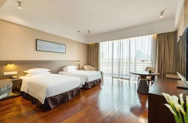 Deluxe İki Ayrı Yataklı Oda, 2 Tek Kişilik Yatak, Balkon, Dağ Manzaralı