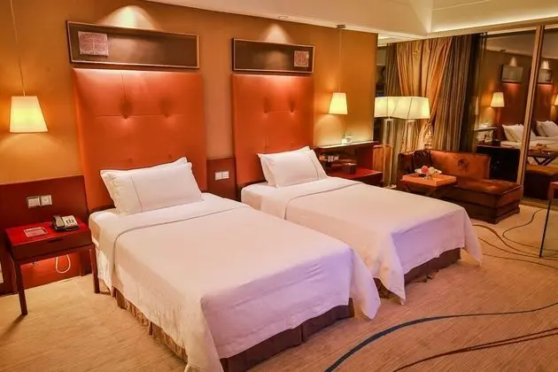 Deluxe İki Ayrı Yataklı Oda, 2 Tek Kişilik Yatak, Balkon, Dağ Manzaralı