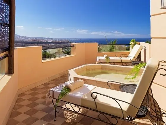 Royal Villa, 3 Yatak Odası, Kişiye Özel Havuzlu