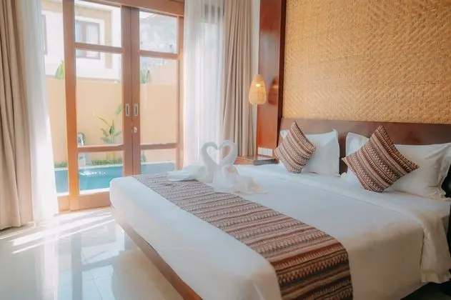 Family Villa, 3 Yatak Odası, Kişiye Özel Havuzlu