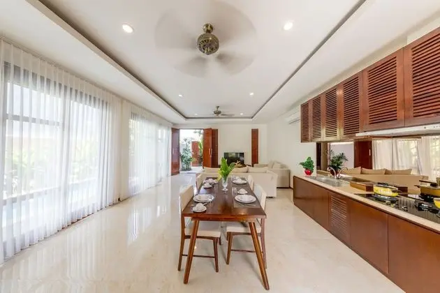 Family Villa, 3 Yatak Odası, Kişiye Özel Havuzlu