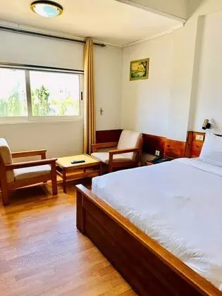 Deluxe Tek Büyük Yataklı Oda