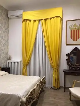 Luxury Tek Büyük Yataklı Oda, 1 Büyük (Queen) Boy Yatak (Aragona)