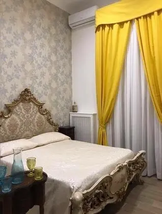 Luxury Tek Büyük Yataklı Oda, 1 Büyük (Queen) Boy Yatak (Aragona)