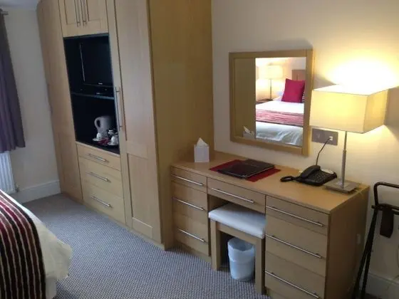 Standard Tek Büyük veya İki Ayrı Yataklı Oda