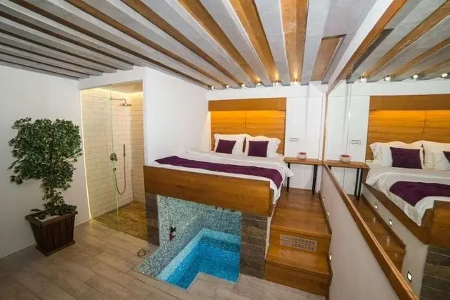 Apart Daire, Havuz Kullanımı