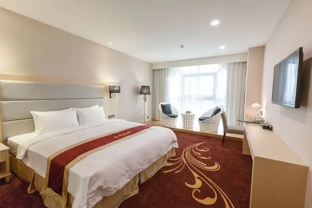 Luxury Tek Büyük Yataklı Oda