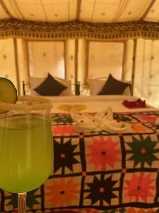 Luxury Çadır, Şömine, Resort Manzaralı