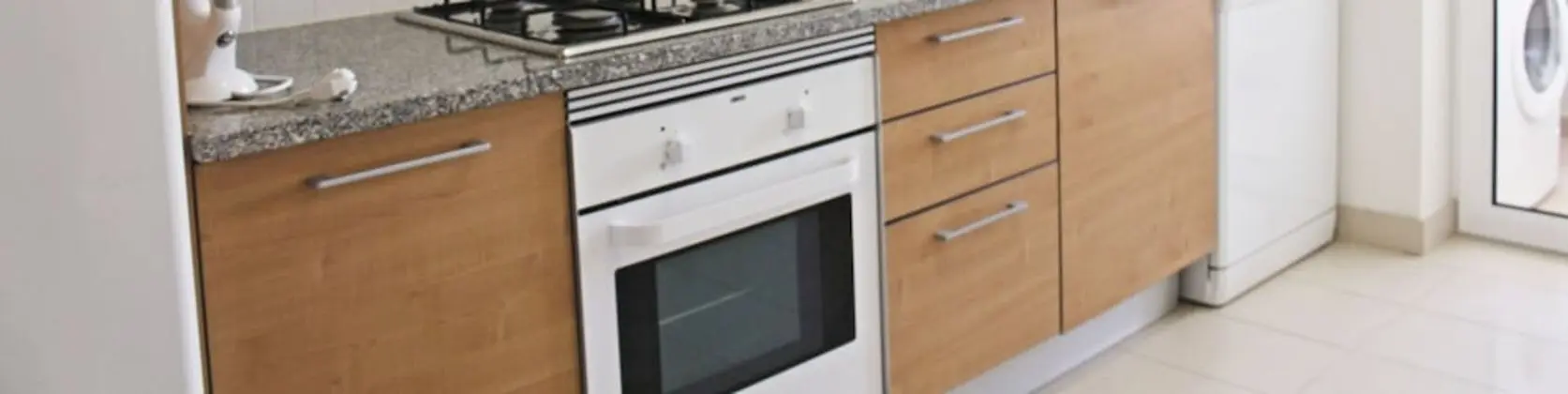 Basic Apart Daire, 2 Yatak Odası, Özel Banyo, Havuz Manzaralı