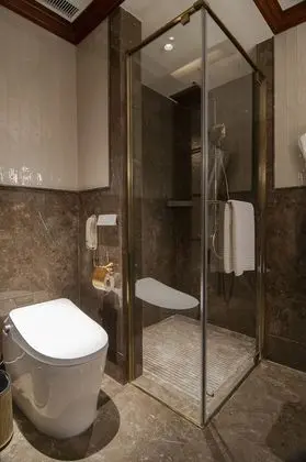 Business Büyük Yataklı Tek Kişilik Oda