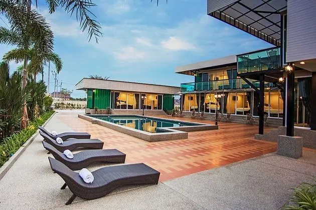 10-Bedroom Private Pool Villa