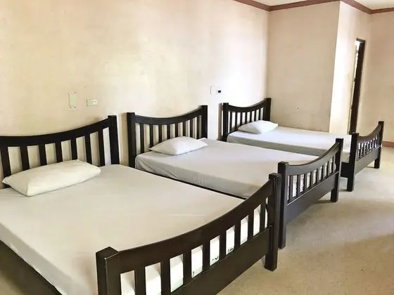 Büyük Yataklı Tek Kişilik Oda (for 6)