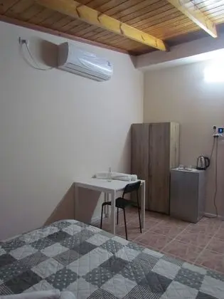 Üç Kişilik Oda, Şehir Manzaralı