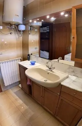 Standard Tek Büyük Yataklı Oda, Ortak Banyo, Şehir Manzaralı