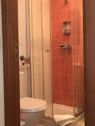 Tek Büyük Yataklı Oda, Özel Banyo