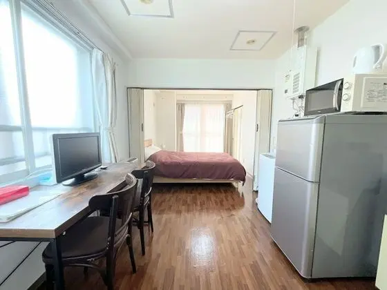 Room 303 Mattress can be used only when used by 3 people