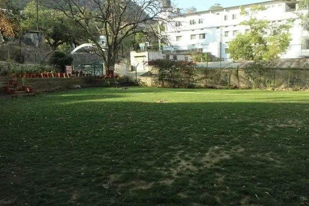 Family Dört Kişilik Oda, Bahçe Manzaralı