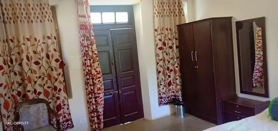 Luxury Tek Büyük Yataklı Oda, Göl Manzaralı