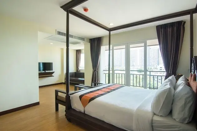 Heritage Luxury Suite