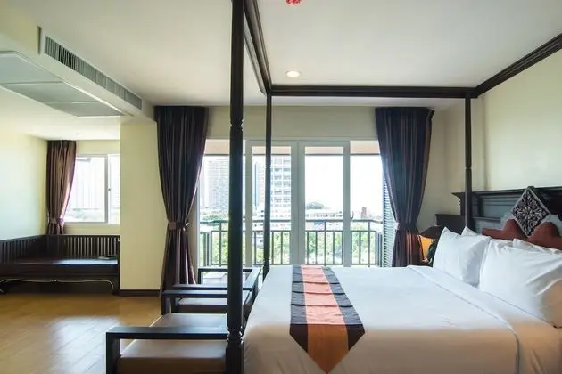 Heritage Luxury Suite