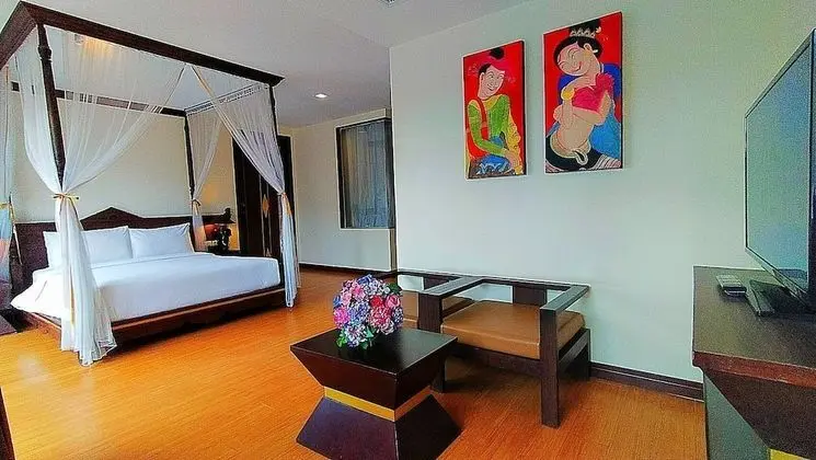 Heritage Luxury Suite
