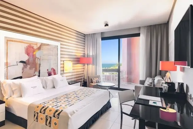 Deluxe Oda, Kısmi Deniz Manzaralı