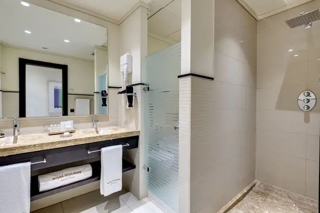 Deluxe Oda, Kısmi Deniz Manzaralı