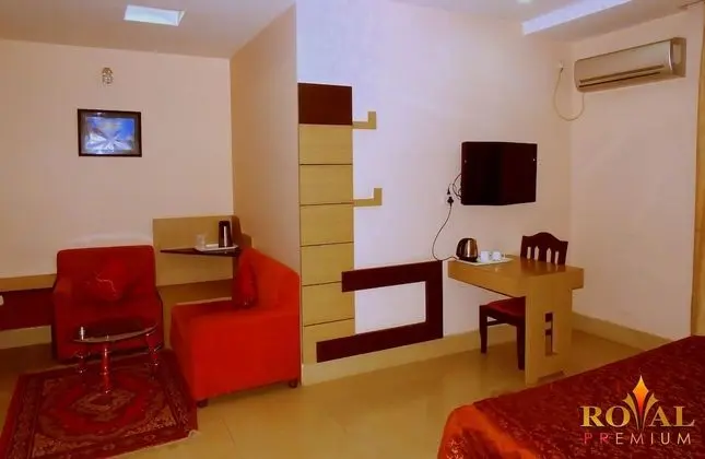 Club Tek Büyük Yataklı Oda, 1 Büyük (Queen) Boy Yatak, Sigara İçilebilir, Buzdolabı