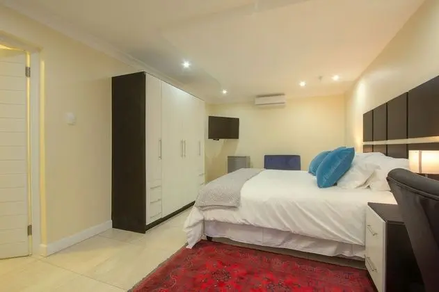 Classic Tek Büyük veya İki Ayrı Yataklı Oda