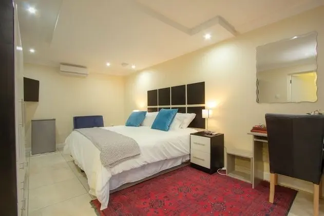 Classic Tek Büyük veya İki Ayrı Yataklı Oda