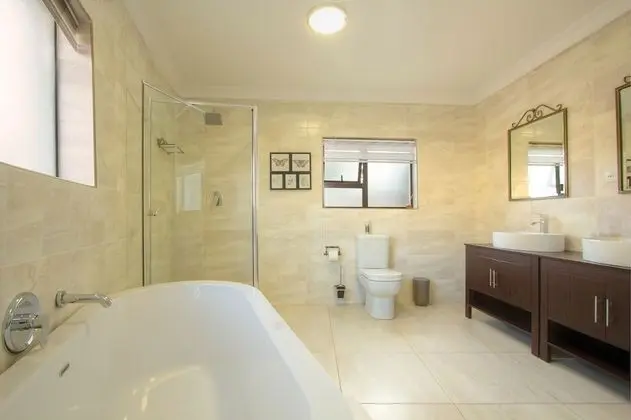 Classic Tek Büyük veya İki Ayrı Yataklı Oda