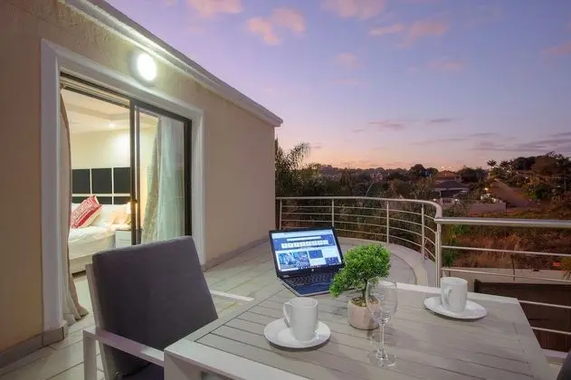 Executive Tek Büyük veya İki Ayrı Yataklı Oda