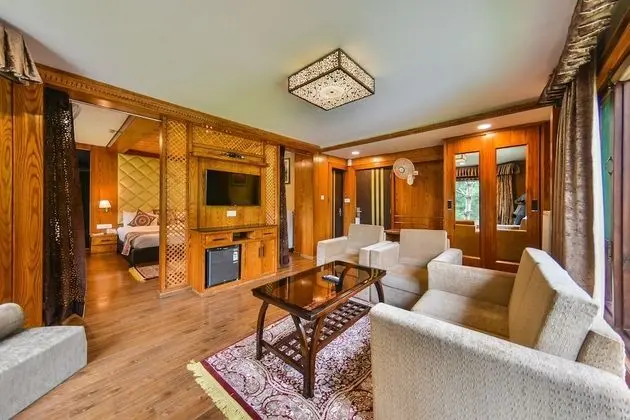 Family Süit, 1 Yatak Odası, Sigara İçilmez, Bahçe Manzaralı