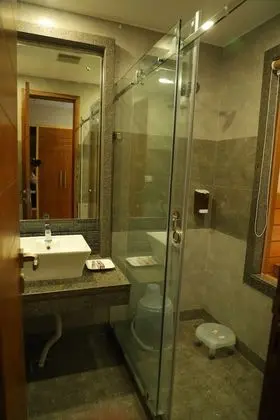 Superior Tek Büyük Yataklı Oda, 1 Çift Kişilik Yatak, Sigara İçilmez, Şehir Manzaralı
