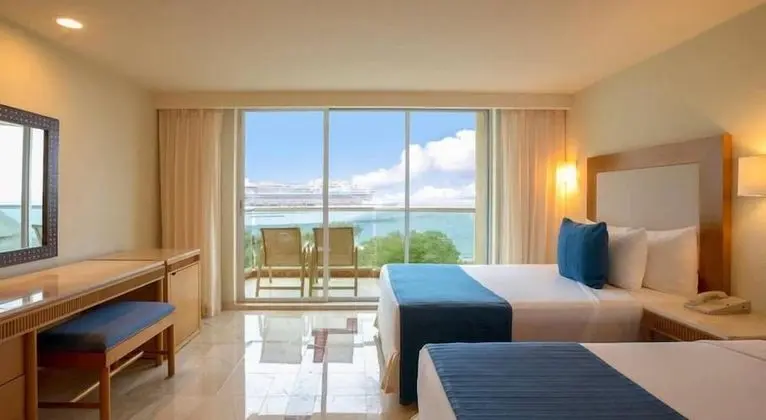 Junior Suite, Couples Only, No Groups, Club Tour Included