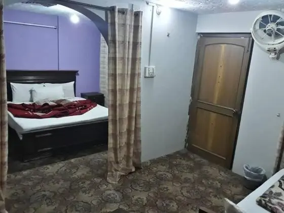 Standard Tek Büyük veya İki Ayrı Yataklı Oda