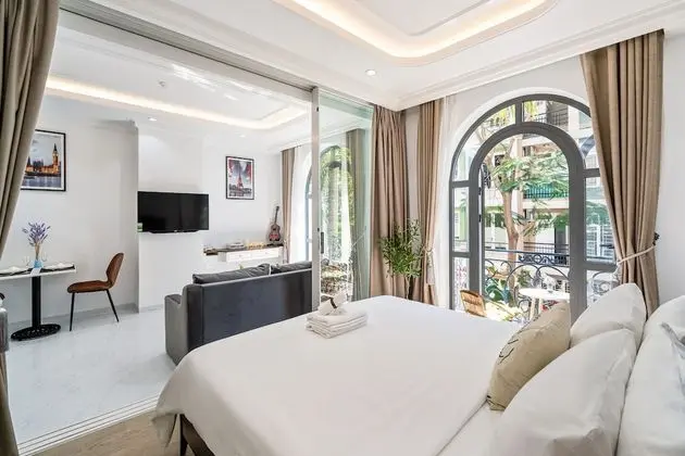 Premier Süit, Balkon