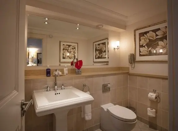 Royal Horseguards Suite